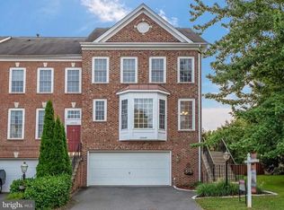18549 Sierra Springs Sq, Leesburg, VA 20176