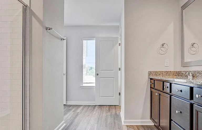Braxton Townhomes — Photo 10