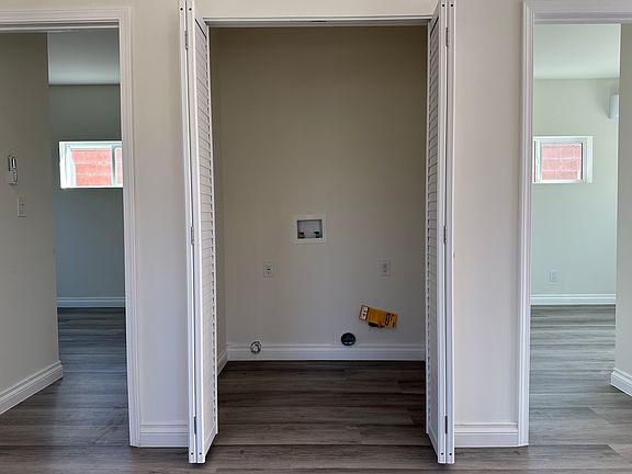 5th image of 11466 Morgan Ln