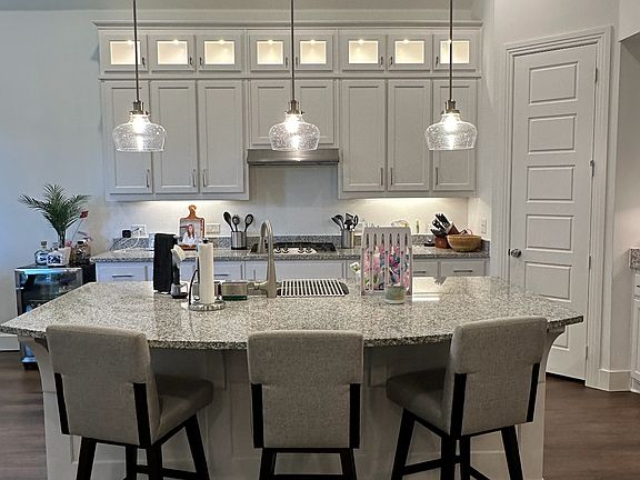5th image of 1745 Daldoran Dr