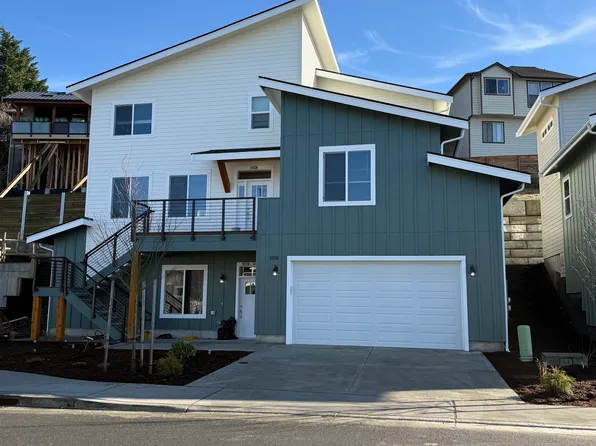 3528 Sussex Dr, Bellingham, WA