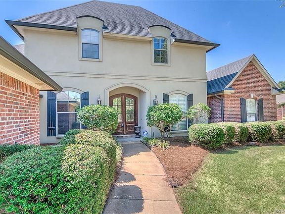 2nd image of 302 Dunleith Pl