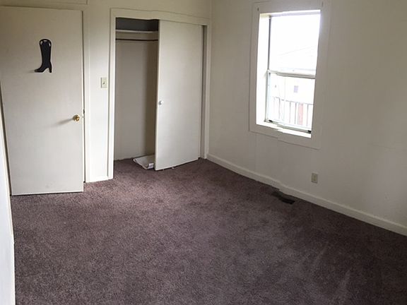 4th image of 1034 Bluebird Ln