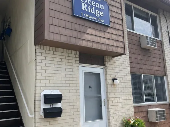 1 Osborne Pl APT 44, Sea Bright, NJ 07760