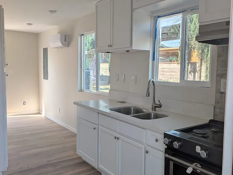 1215 E Avenue R4 #B — Photo 4