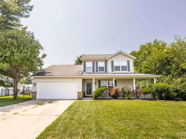 619 Saint John Dr, Shiloh, IL 62221