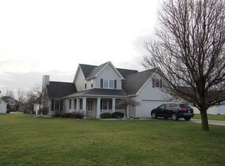 1494 W Crane Pond Dr, Marion, IN 46952