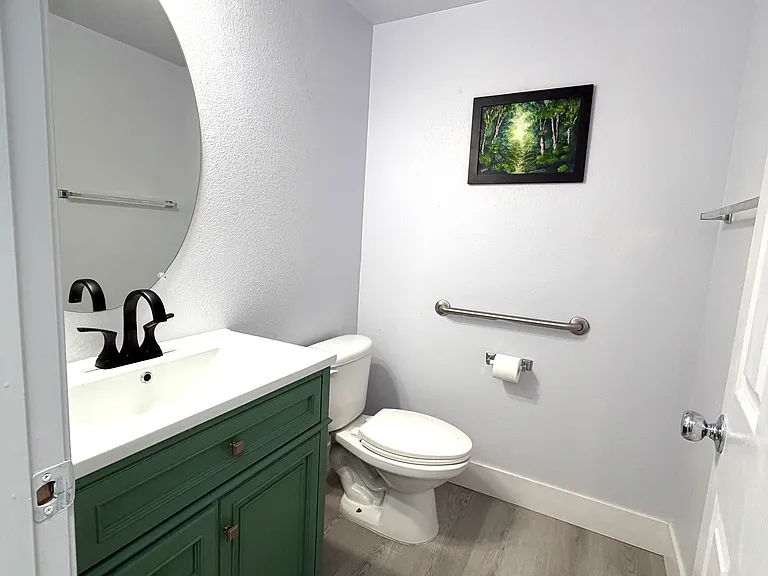 92 Peachtree Hill Ave — Photo 12