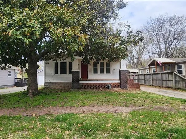 516 W Forest St, Pittsburg, KS 66762