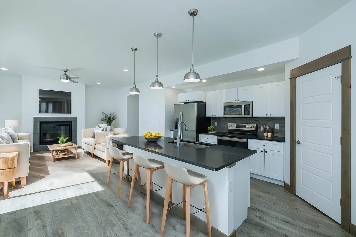 Building Photo - Whiskey District Townhomes