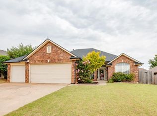 11015 Madison Ave, Midwest City, OK 73130