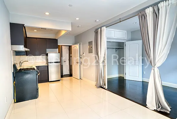 Rented by Sterling Realty Solution Inc | media 4