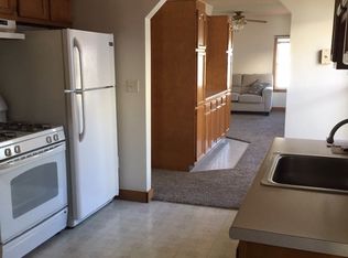 11 Ashley St, Westfield, MA 01085