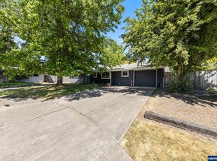330 NE Cambridge Cir, Corvallis, OR 97330