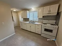 1160 Whitney Ave #E — Photo 1