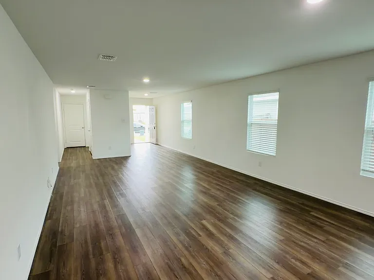 7520 Gray Wolf Ln — Photo 10