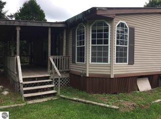 7445 Twin Lake Rd NE, Mancelona, MI 49659