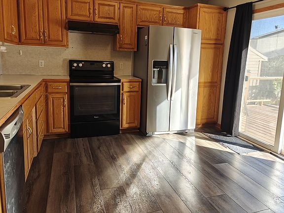 5th image of 8027 S 68th Avenue Cir