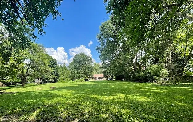 4225 N Kinser Pike — Photo 4