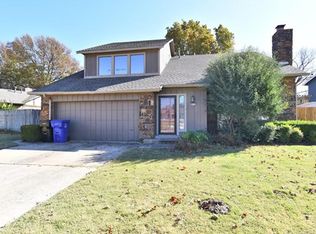 2733 S Elder Ave, Broken Arrow, OK 74012