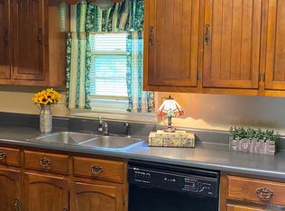 908 Carridale St SW, Decatur, AL 35601