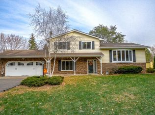16234 2nd St N, Lakeland, MN 55043