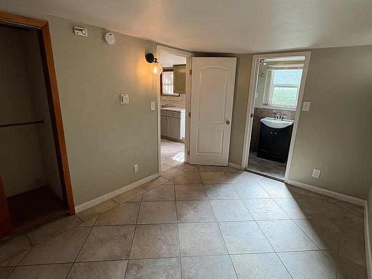 2516 N St #4 — Photo 20