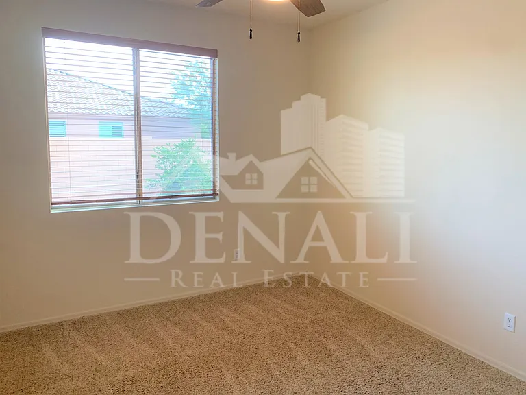 3836 S Whitman Ave — Photo 15