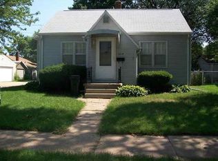 1015 Kern St, Waterloo, IA 50703