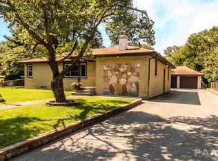 1323 S Maxwell Rd, Peoria, IL 61607