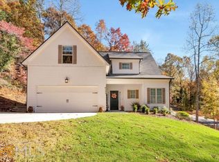 6121 Falcon Ln, Gainesville, GA 30506