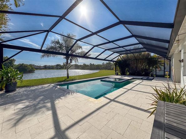 6208 Bridgevista Dr, Lithia, FL 33547