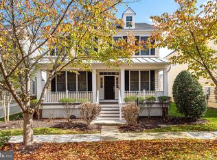 25241 Easterwood Ln, Chantilly, VA 20152