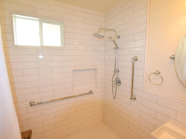 1321 Stanford Ave, Palo Alto, CA 94306