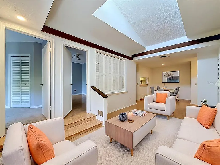 4405 W Fair Oaks Ave #18 — Photo 4