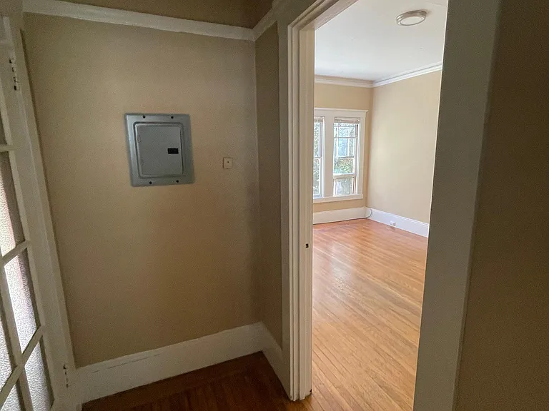 2535 Regent St #9 — Photo 12