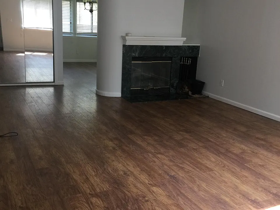 145 Stone Mdw