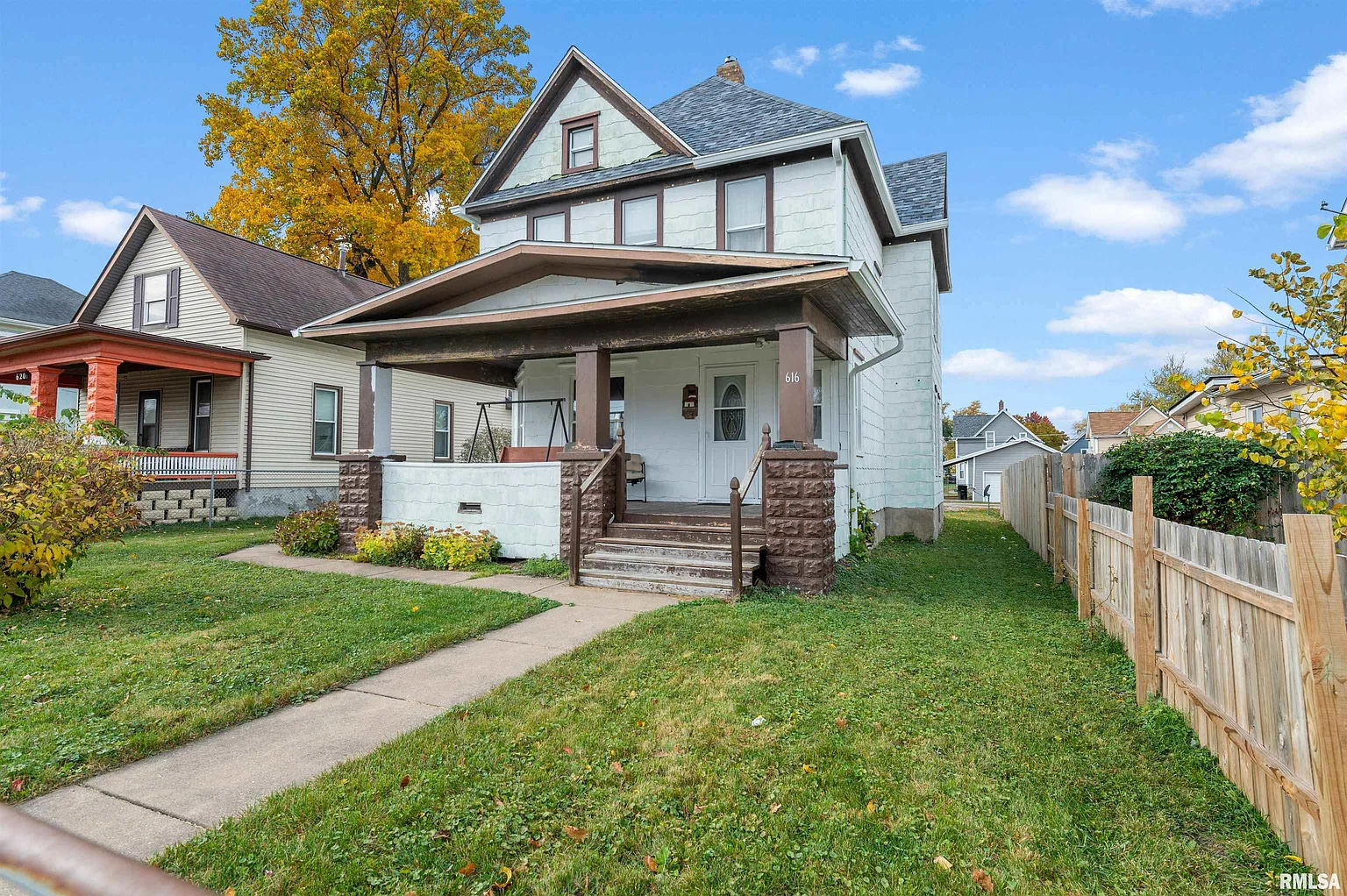 616 44th St photo 1