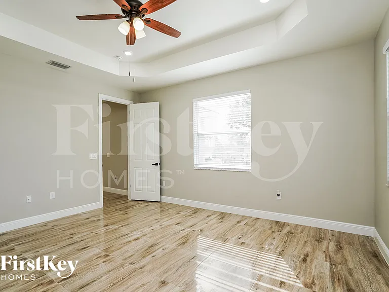 3303 14th St SW — Photo 8