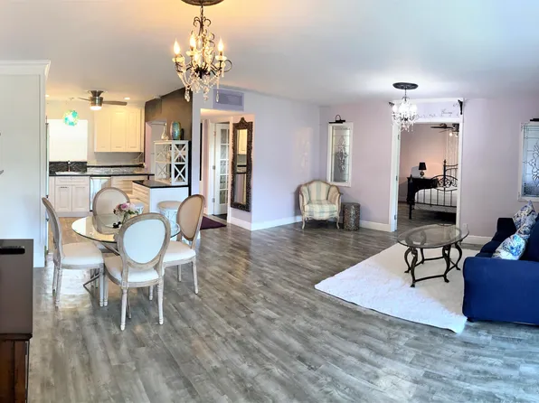721 Lori Drive #206, Palm Springs, FL 33461