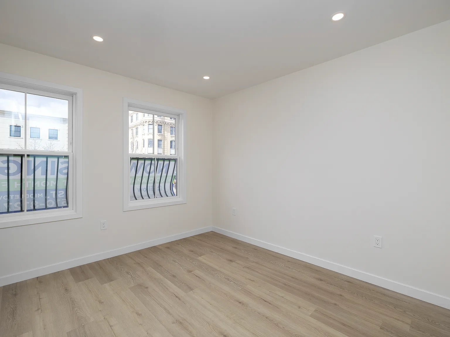 Studio, 420 sqft, $1,650 — Photo 2