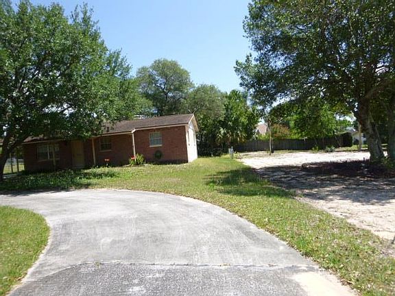 2nd image of 1038 Highview Dr