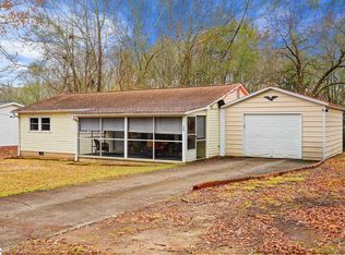 20 Hudson St, Taylors, SC 29687