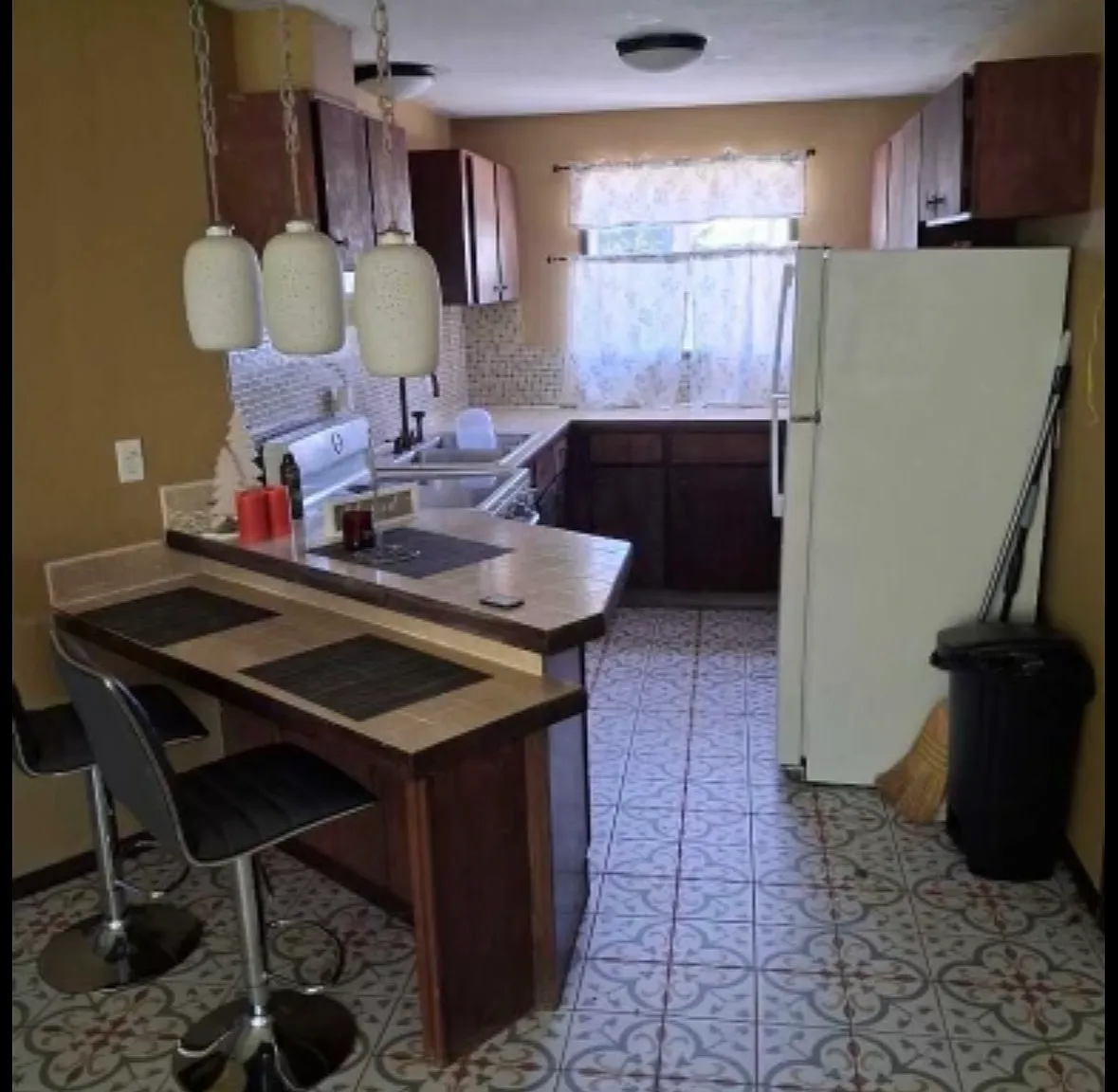 Studio, 500 sqft, $1,495 — Photo 2