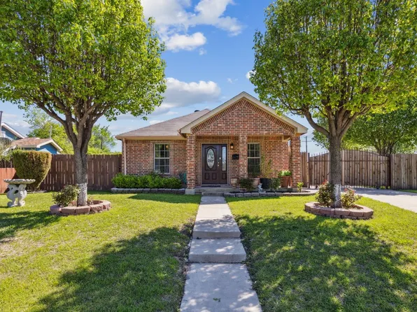 2550 Highcrest Ave, Fort Worth, TX 76111