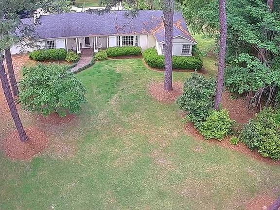 2nd image of 30 E Ridge Rd