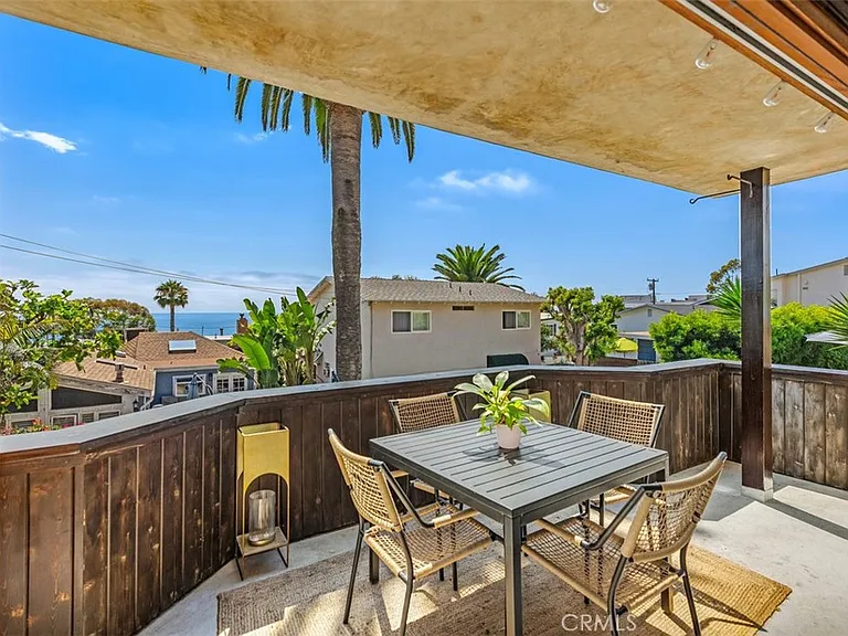 31888 Hillside Ln — Photo 16