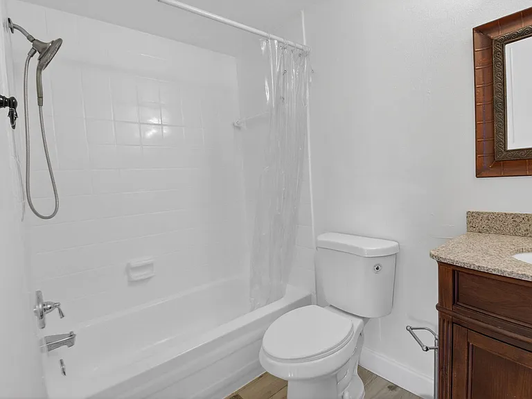 4761 NW 2nd Ave #301 — Photo 38