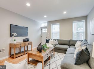 2141 Oakford St, Philadelphia, PA 19146