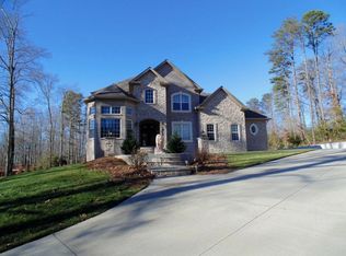 105 Hollyridge Rd, Spartanburg, SC 29301